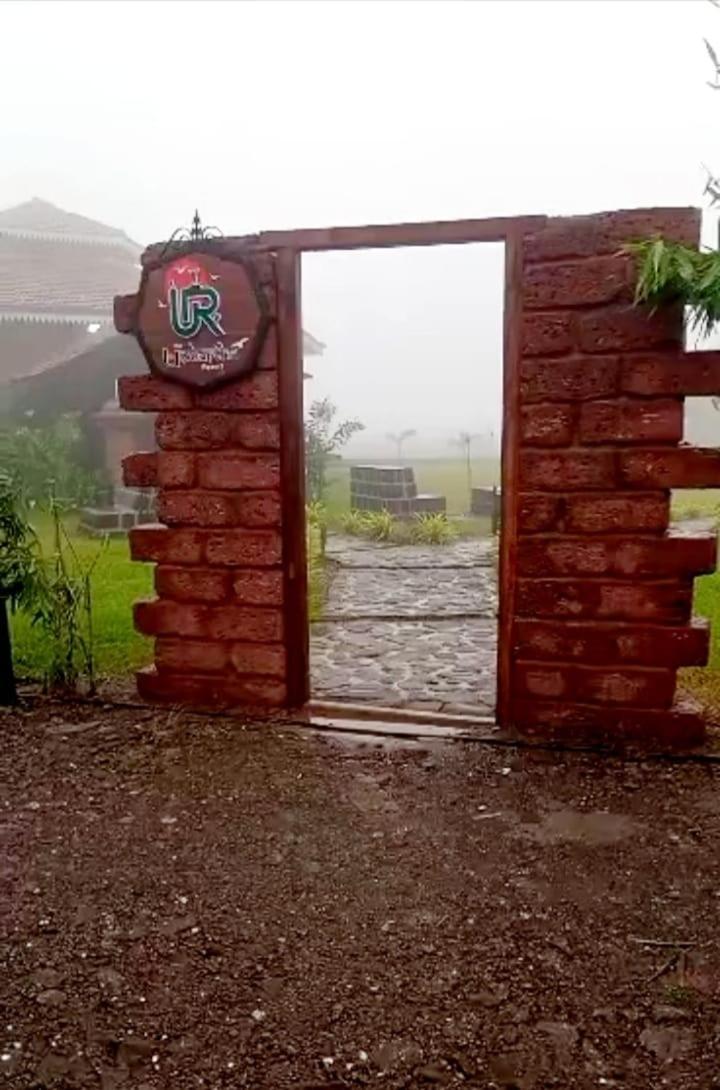 Umbartha Resort Naneghat Ghātghar Exterior foto